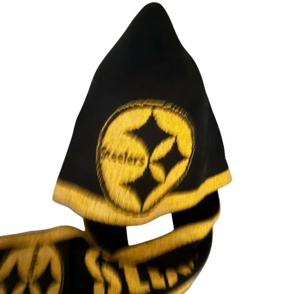 Pittsburgh Steelers NFL Hooded Scarf